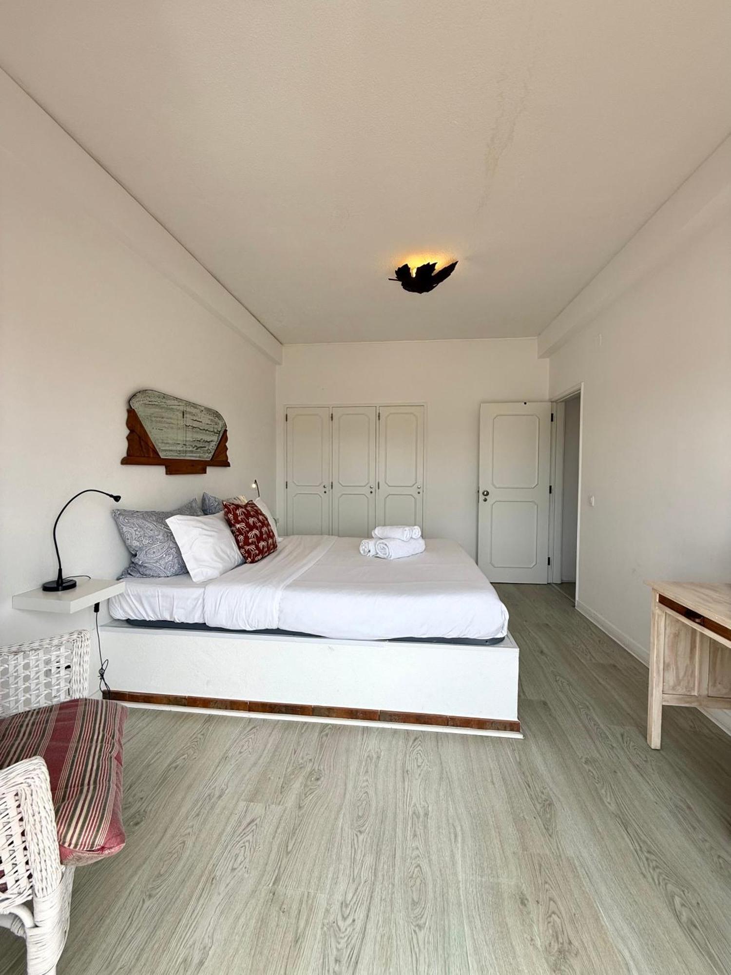 Espectacular Apartamento Na Praia A 20 Min De Lisboa Costa de Caparica Buitenkant foto